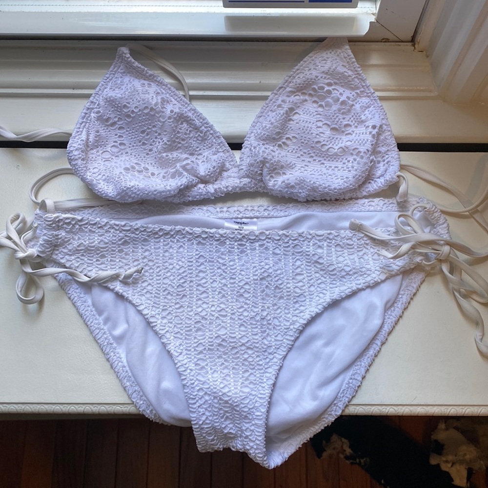 Mossimo string bikini